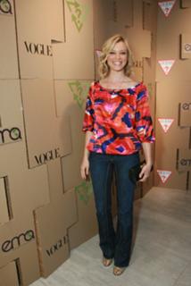 Amy Smart feet photo thumbnail