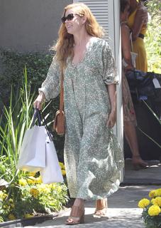 Amy Adams feet photo thumbnail