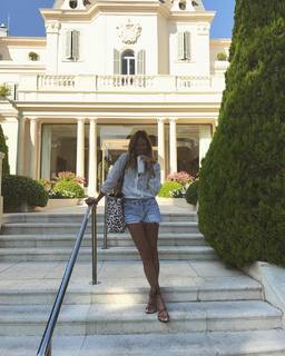Kelly Bensimon feet photo thumbnail