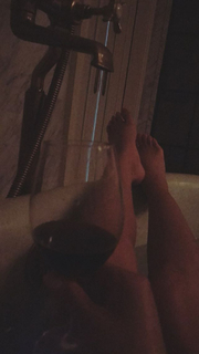 Shay Mitchell feet photo thumbnail