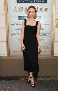 Olivia Wilde feet photo thumbnail