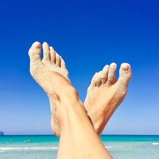 Nova Meierhenrich feet photo thumbnail