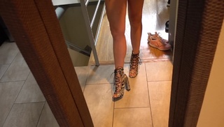 Rachel A. DeMita feet photo thumbnail