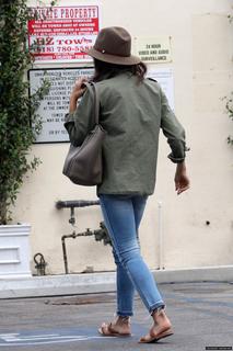 Jenna Dewan feet photo thumbnail
