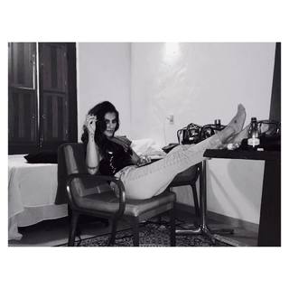 Cleo feet photo thumbnail