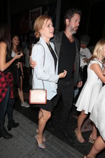 Amy Adams feet photo thumbnail