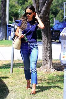 Jordana Brewster feet photo thumbnail