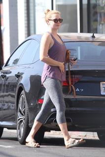 Amy Adams feet photo thumbnail