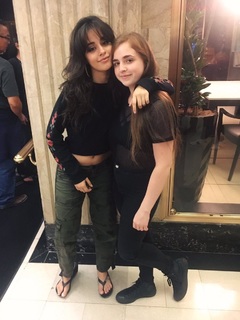 Camila Cabello feet photo thumbnail