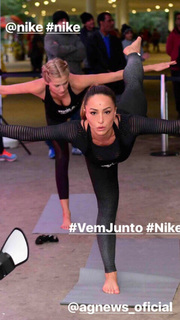 Sabrina Sato feet photo thumbnail