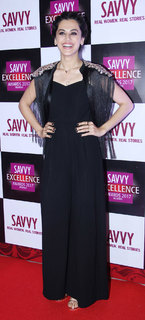 Taapsee Pannu feet photo thumbnail