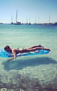 Tania Cagnotto feet photo thumbnail