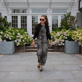 Thalía feet photo thumbnail