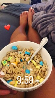 Amanda Saccomanno feet photo thumbnail