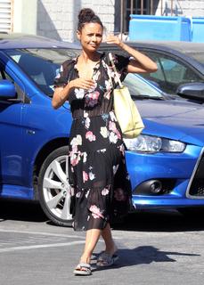 Thandiwe Newton feet photo thumbnail