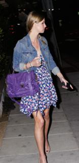 Nicky Rothschild feet photo thumbnail
