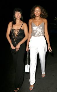 Ashley Madekwe feet photo thumbnail
