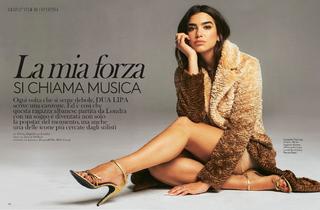 Dua Lipa feet photo thumbnail