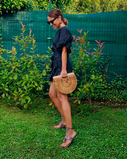 Paula Echevarría feet photo thumbnail
