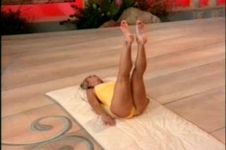 Denise Austin feet photo thumbnail