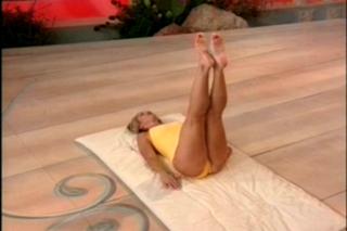 Denise Austin feet photo thumbnail