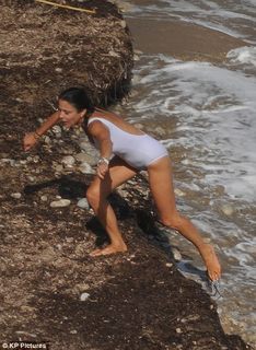 Bethenny Frankel feet photo thumbnail