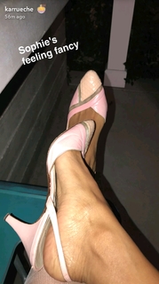 Karrueche Tran feet photo thumbnail