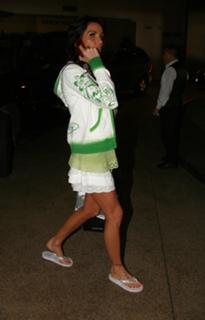 Katie Price feet photo thumbnail