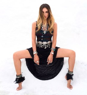 Athina Oikonomakou feet photo thumbnail