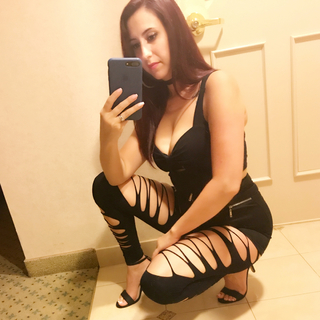 Jenelle Jcakess feet photo thumbnail