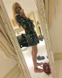 Fearne Cotton feet photo thumbnail