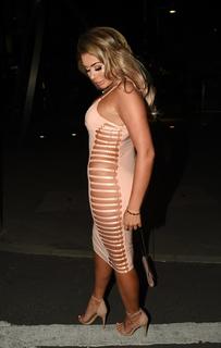 Chloe Ferry feet photo thumbnail