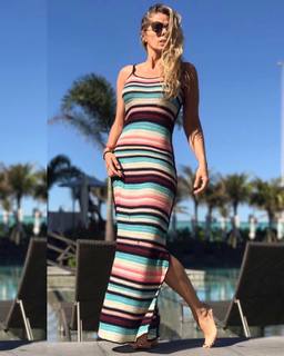 Adriane Galisteu feet photo thumbnail