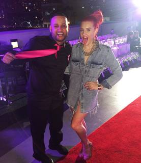 Justina Valentine feet photo thumbnail