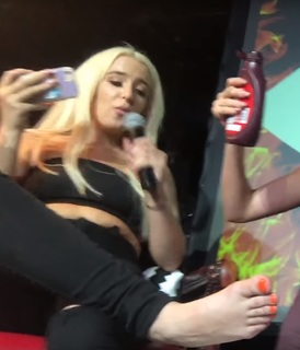 Tana Mongeau feet photo thumbnail