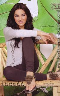 Maite Perroni feet photo thumbnail