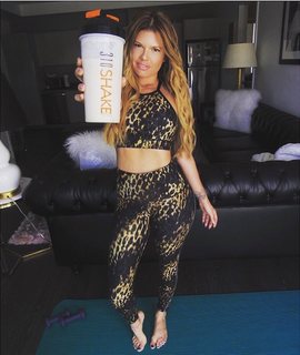 Chanel West Coast feet photo thumbnail