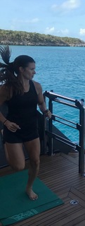 Danica Patrick feet photo thumbnail