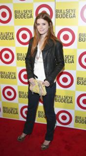 Kate Mara feet photo thumbnail