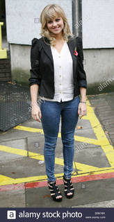 Tina O'Brien feet photo thumbnail