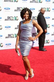 Taraji P. Henson feet photo thumbnail