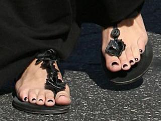 Aly Michalka feet photo thumbnail