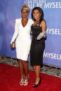 Taraji P. Henson feet photo thumbnail