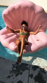 Ashley Madekwe feet photo thumbnail