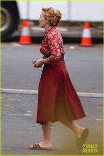 Kate Winslet feet photo thumbnail