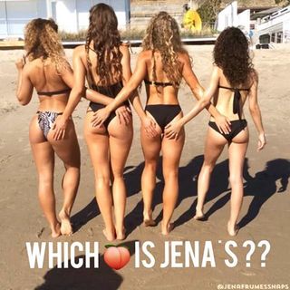 Jena Frumes feet photo thumbnail