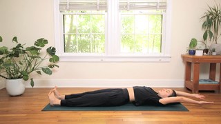Adriene Mishler feet photo thumbnail