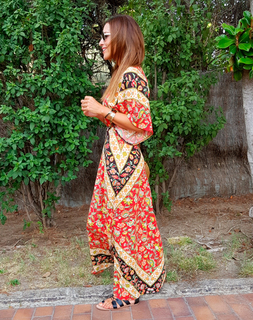Paula Echevarría feet photo thumbnail
