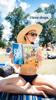Adriene Mishler feet photo thumbnail