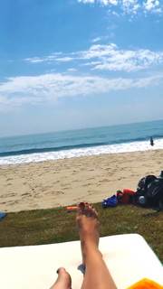 Sofia Richie feet photo thumbnail